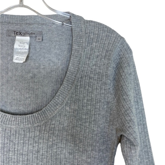 Tex by Max Azria U-Neck Sweater 3/4 Sleeves Lightweight Size Medium HSH - Picture 5 of 8